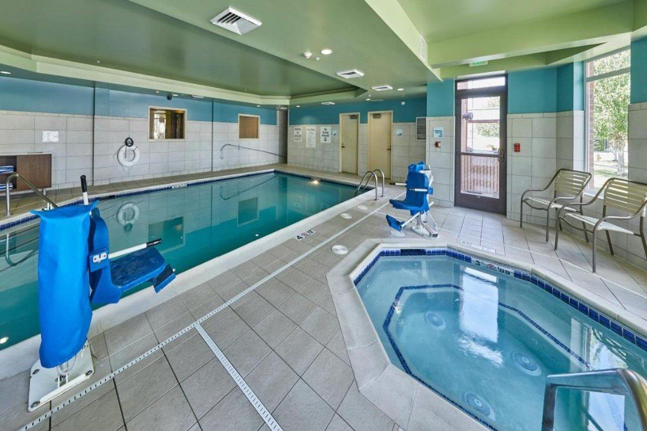 Holiday Inn Express Hotel & Suites Medford-Central Point By Ihg Екстериор снимка